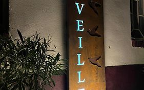 B&B Reveille